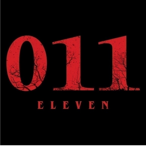 Decrum Stranger Things Eleven Graphic Tee Black Red Medium - Picture 2 of 9